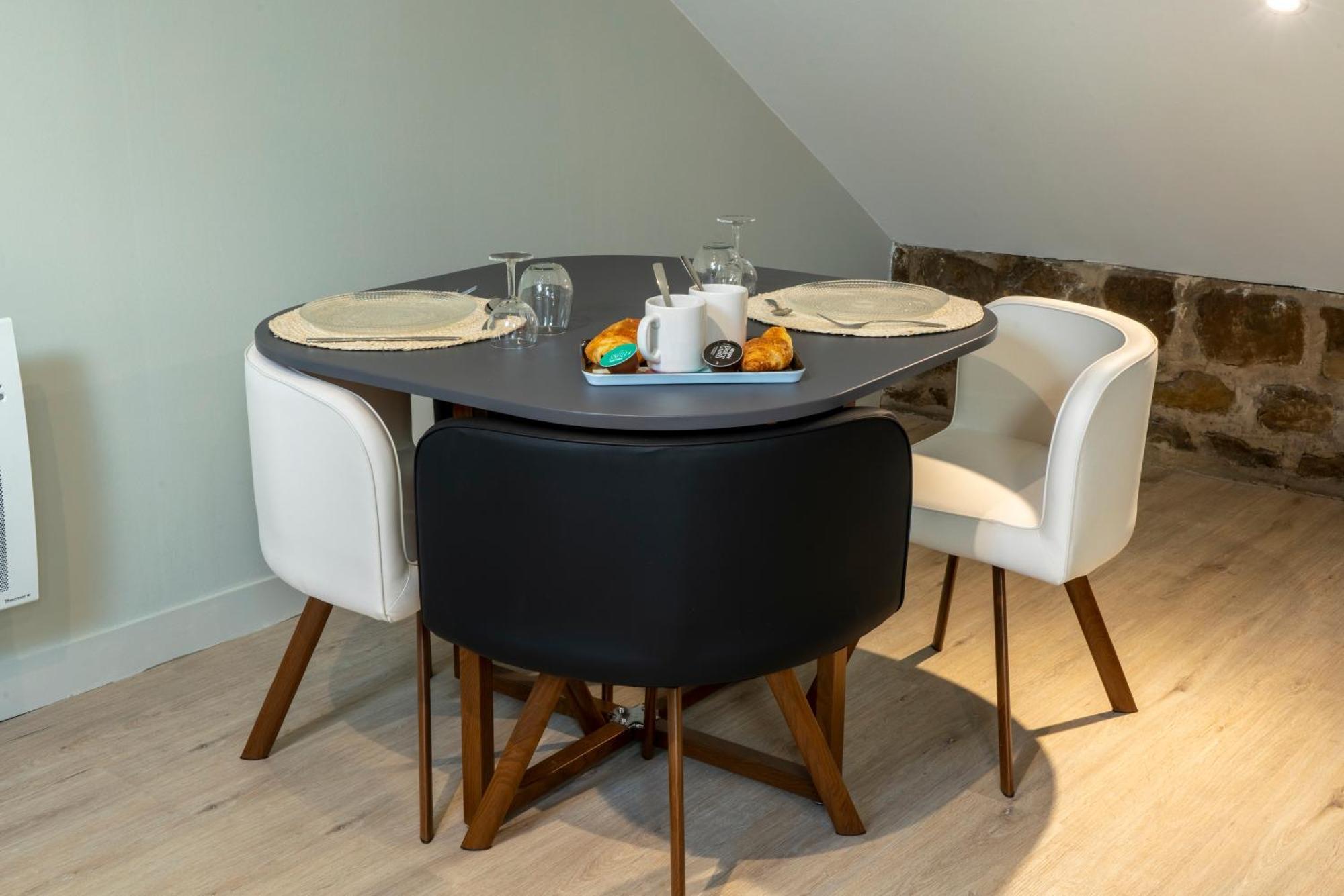 Studio Copenhague - Confort Et Luminosite Charleville-Mezieres Luaran gambar