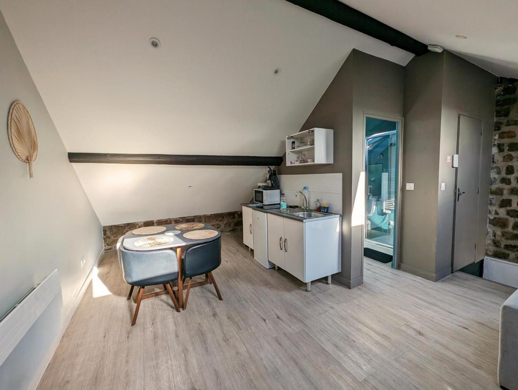 Studio Copenhague - Confort Et Luminosite Charleville-Mezieres Luaran gambar