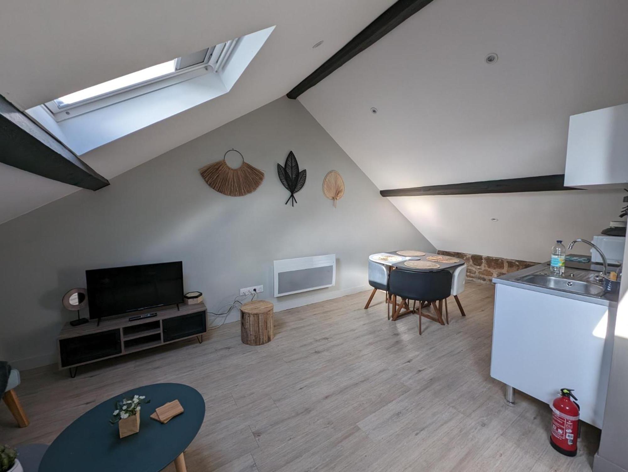 Studio Copenhague - Confort Et Luminosite Charleville-Mezieres Luaran gambar